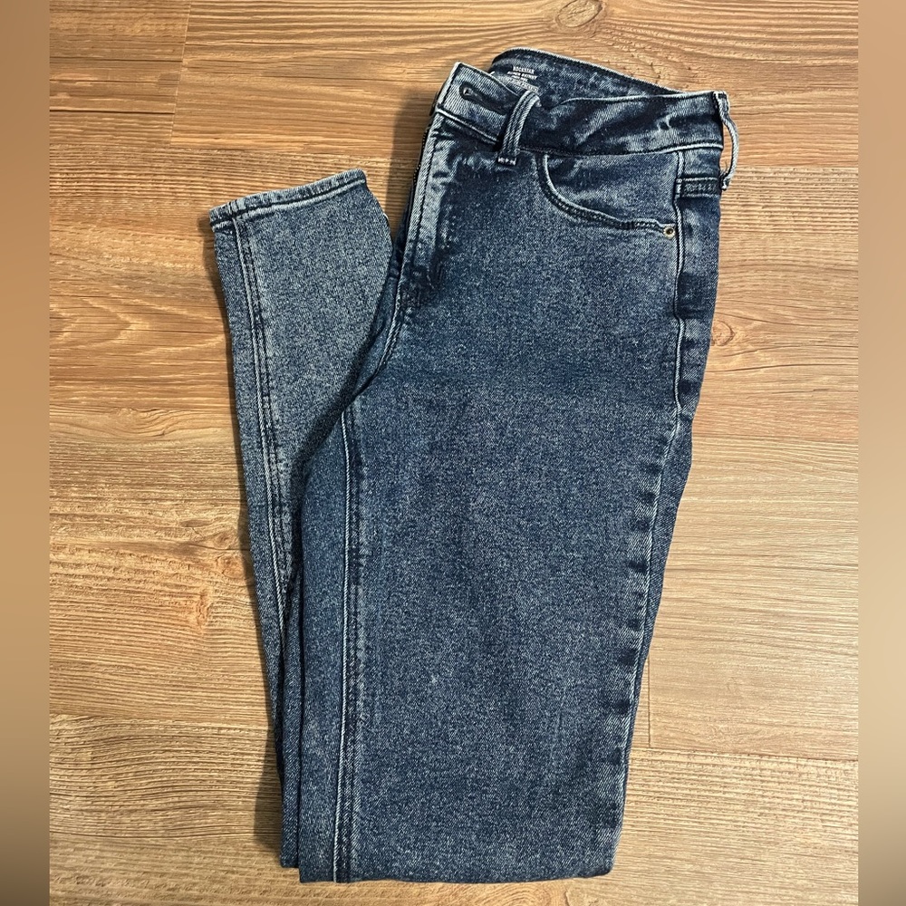Super skinny distressed wash jeans